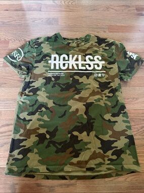 Young & Reckless Men’s Camouflage Graphic Tee - Green & Brown